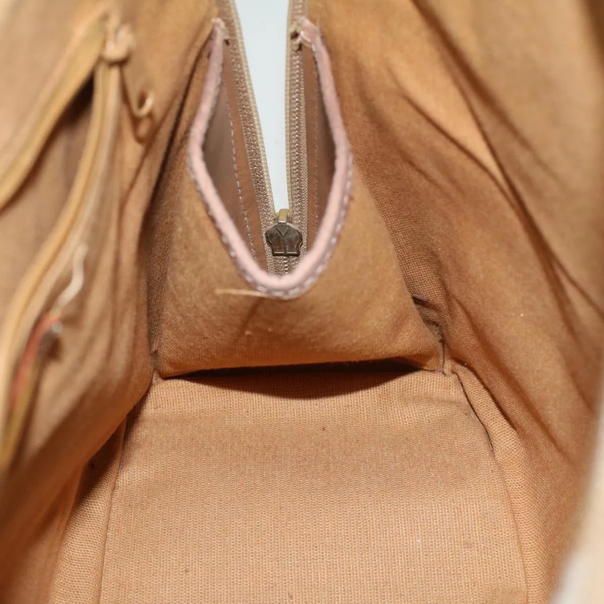 BURBERRY Handbag