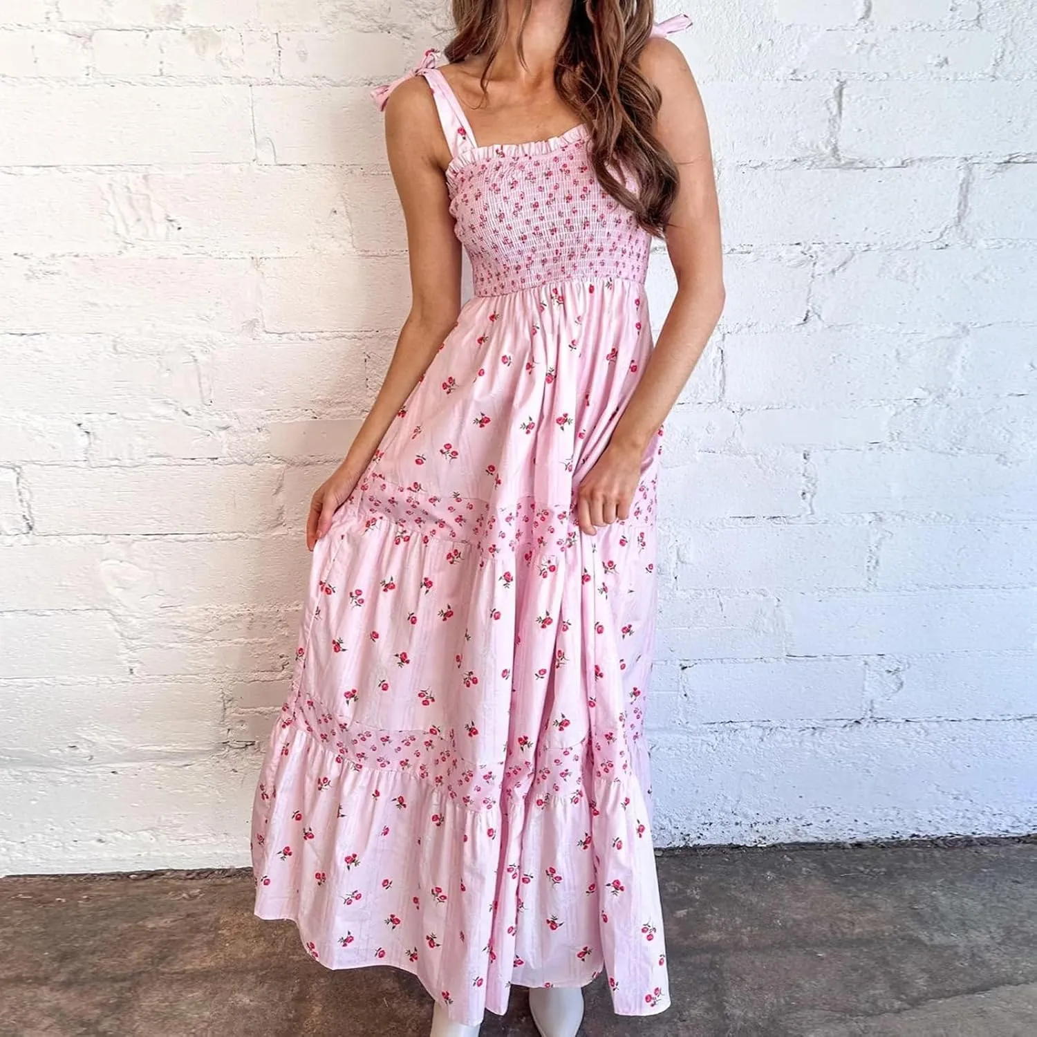 Women Spaghetti Strap Patchwork Maxi Dress Floral Smocked Lace Trim Long Dress Summer Boho Flowy Ruffle Sundress